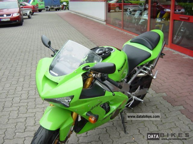 2004 Kawasaki  ZX636 Motorcycle Sports/Super Sports Bike photo