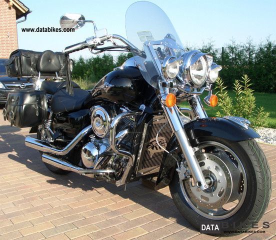 2004 Kawasaki  VN 1600 Classic top maintained with lots of accessories Motorcycle Chopper/Cruiser photo