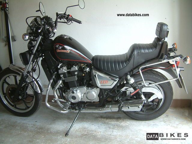 1990 Kawasaki  LTD 450 Motorcycle Chopper/Cruiser photo