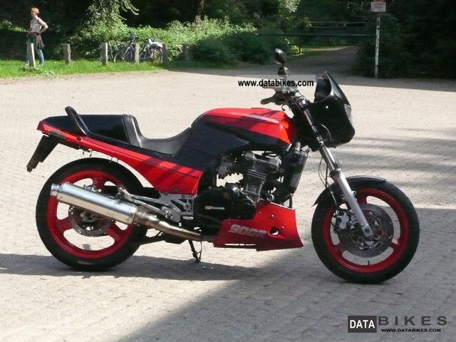 1992 Kawasaki  GPZ900R Motorcycle Streetfighter photo