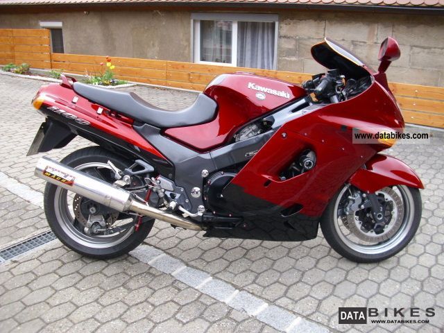 2002 Kawasaki  ZZ - R 1100 Motorcycle Sports/Super Sports Bike photo