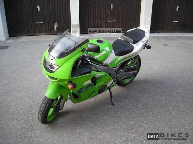 1996 Kawasaki  Ninja ZX 600 F Motorcycle Sports/Super Sports Bike photo