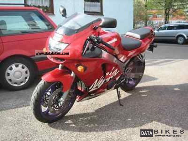 1997 Kawasaki  Ninja ZX 600 F Motorcycle Sports/Super Sports Bike photo