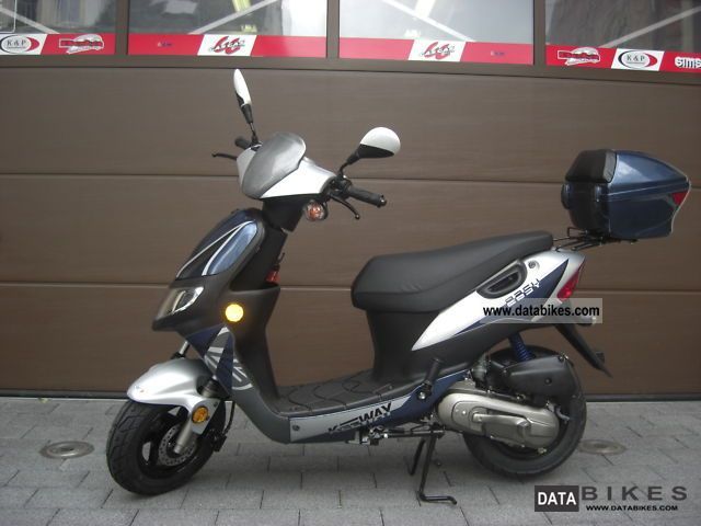2011 Keeway  Easy 25 or 45km / h \ Motorcycle Scooter photo