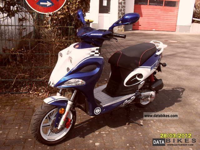 2011 Kreidler  Hiker RMC E50 moped scooter Motorcycle Scooter photo