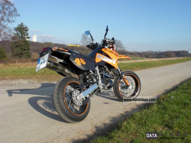 2002 KTM  LC 4 Motorcycle Super Moto photo