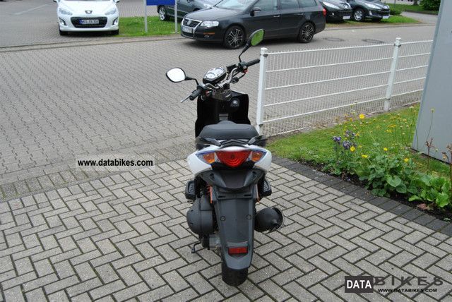 2012 Kymco Agility Rs Naked | Picture 2761184