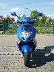 2005 Kymco  Dink 125 Motorcycle Scooter photo 2