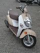 2009 Kymco  50 Motorcycle Scooter photo 2