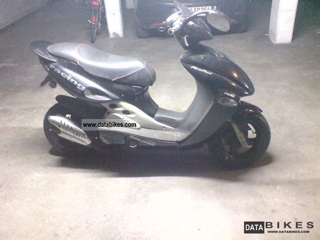 2000 Malaguti  Firefox F15 Motorcycle Lightweight Motorcycle/Motorbike photo