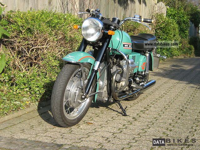 Moto Guzzi  V7 special 1971 Vintage, Classic and Old Bikes photo