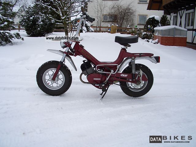 1977 Moto Guzzi  Magnum Motorcycle Motor-assisted Bicycle/Small Moped photo