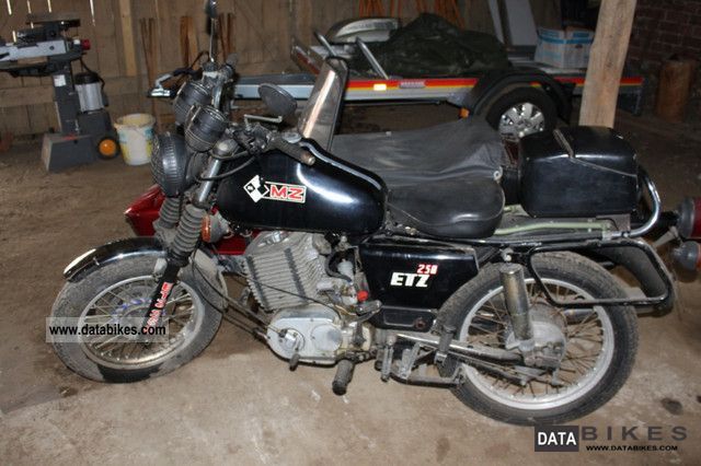 1986 Mz  ETZ300 + sidecar + Parts Motorcycle Combination/Sidecar photo