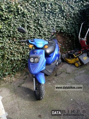 2001 Pegasus  Sky 125 Motorcycle Scooter photo