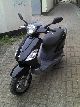 2007 Piaggio  Fly 50 Motorcycle Scooter photo 1