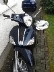 2011 Piaggio  Liberty 125 Motorcycle Scooter photo 4