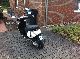 2000 Piaggio  Zip Motorcycle Scooter photo 2