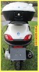 2011 Piaggio  MP3 125 RL i.e. HYBRID world first! Motorcycle Scooter photo 3