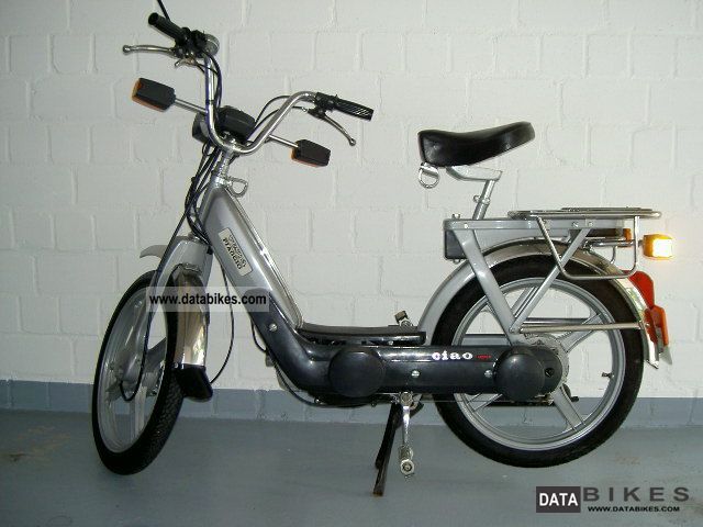 1980 Piaggio  SC Ciao moped 40 km / h Motorcycle Motor-assisted Bicycle/Small Moped photo