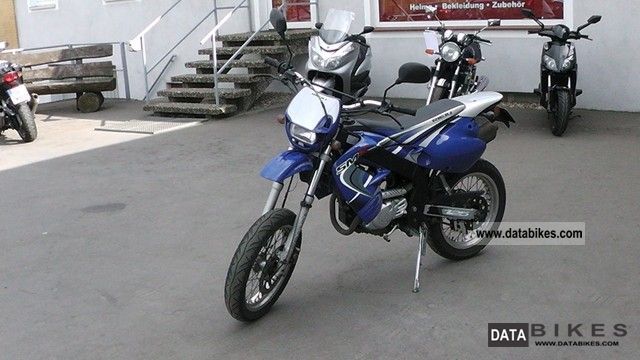2004 Rieju  SMX 125 Motorcycle Super Moto photo