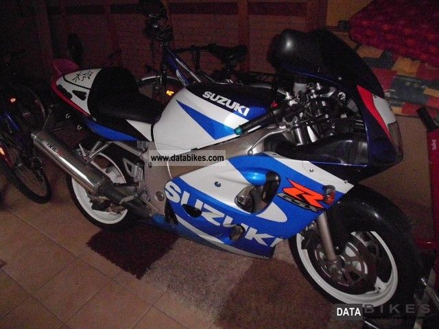2000 Suzuki  GSX-R 600 Motorcycle Sports/Super Sports Bike photo