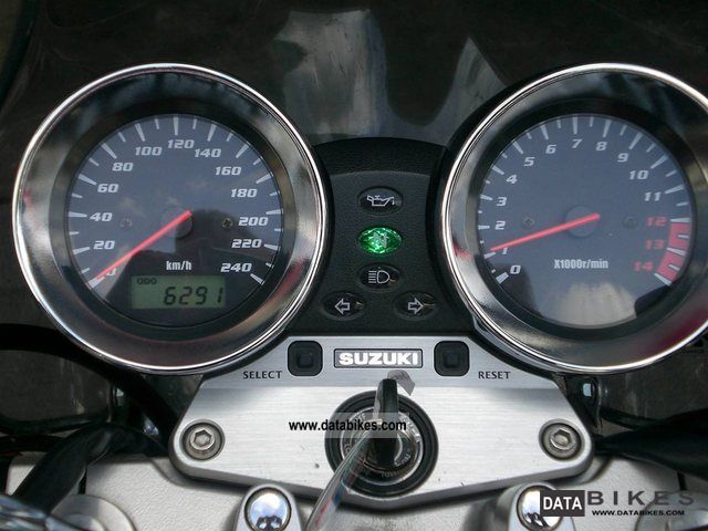 2002 Suzuki Bandit 600, little KM: 6290