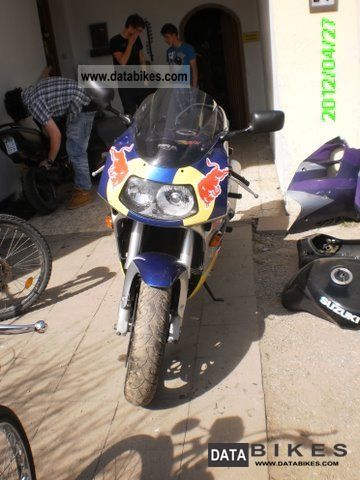 1996 Suzuki  GSX-R 1100W Motorcycle Motorcycle photo