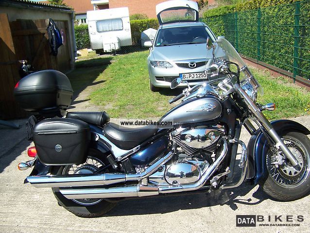 2004 Suzuki  VL 800 Motorcycle Chopper/Cruiser photo