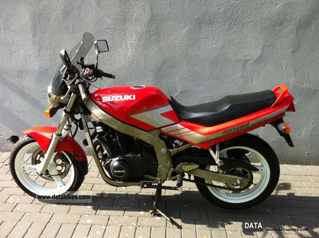 1991 Suzuki  GS 500 Motorcycle Naked Bike photo
