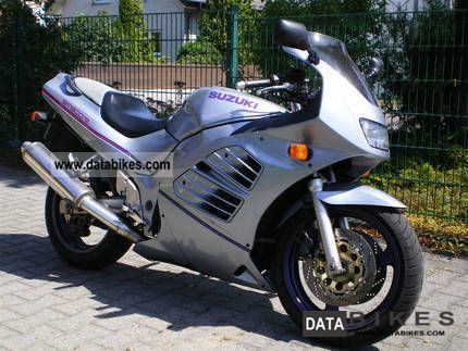 1995 Suzuki  RF 600 R Motorcycle Sports/Super Sports Bike photo