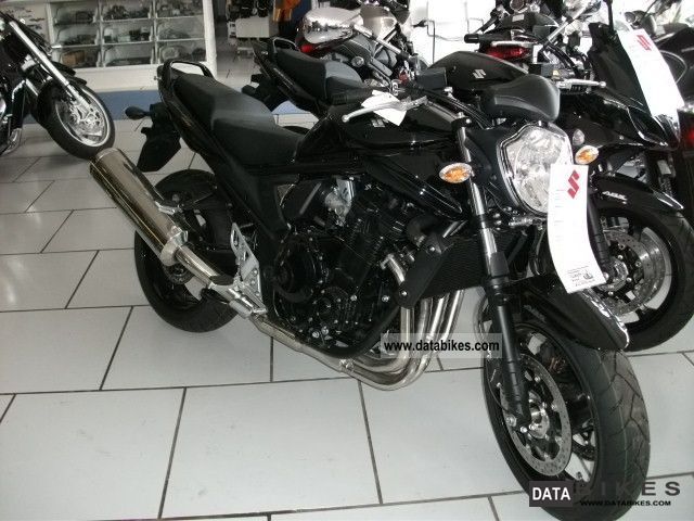 2011 Suzuki  GSF1250AL0 Motorcycle Naked Bike photo