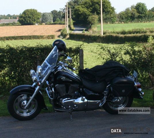 2001 Suzuki  VL 1500 Intruder Motorcycle Chopper/Cruiser photo