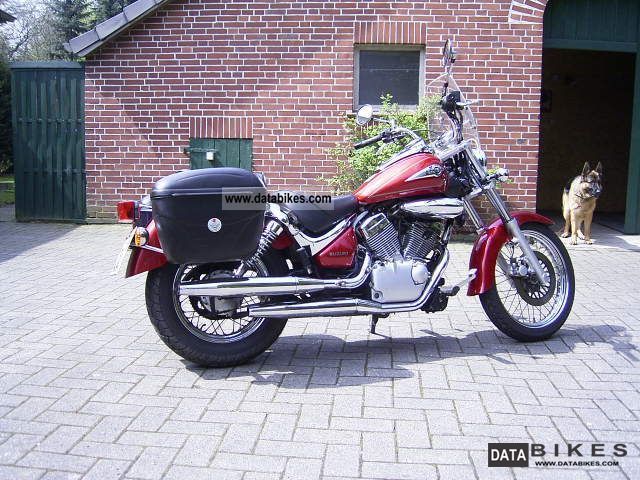 2001 Suzuki  Intruder Motorcycle Chopper/Cruiser photo