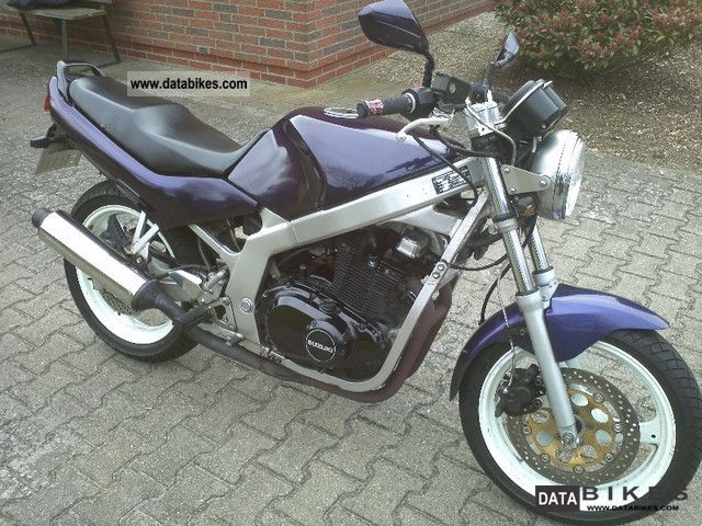 1992 Suzuki  GS e500 Motorcycle Naked Bike photo
