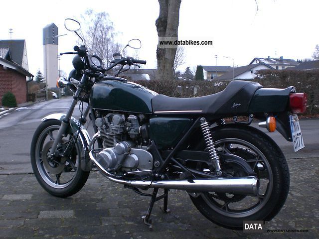 1980 Suzuki  GS 500 E Motorcycle Naked Bike photo