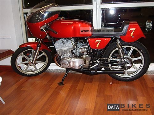 1978 Suzuki  GT 550 Motorcycle Racing photo