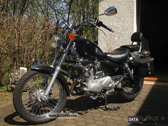 2004 SYM  Husky Motorcycle Motorcycle photo