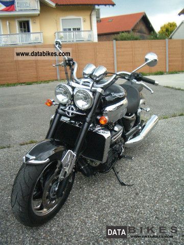 2010 Triumph  Rocket III Roadster ABS, 2011 Motorcycle Chopper/Cruiser photo