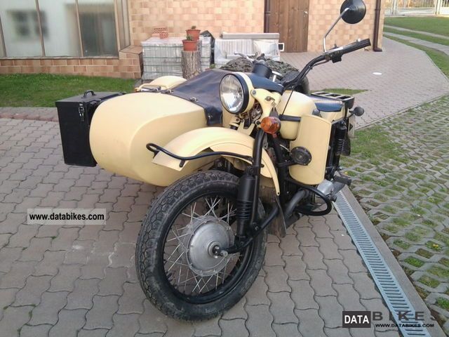 1998 Ural  Urals Motorcycle Combination/Sidecar photo