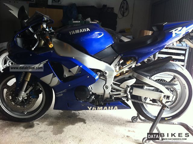 1999 Yamaha  YZF R1 RN01 UR R1 Motorcycle Sports/Super Sports Bike photo