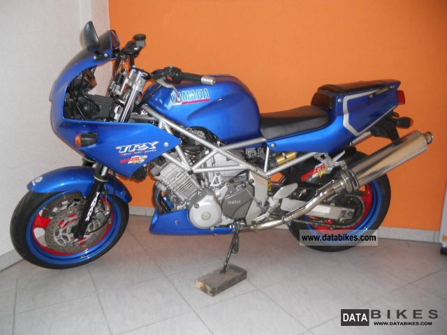 1997 Yamaha  TRX 850 Motorcycle Sport Touring Motorcycles photo
