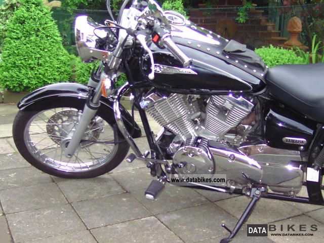 2001 Yamaha  XVS 125 Drag Star Motorcycle Chopper/Cruiser photo