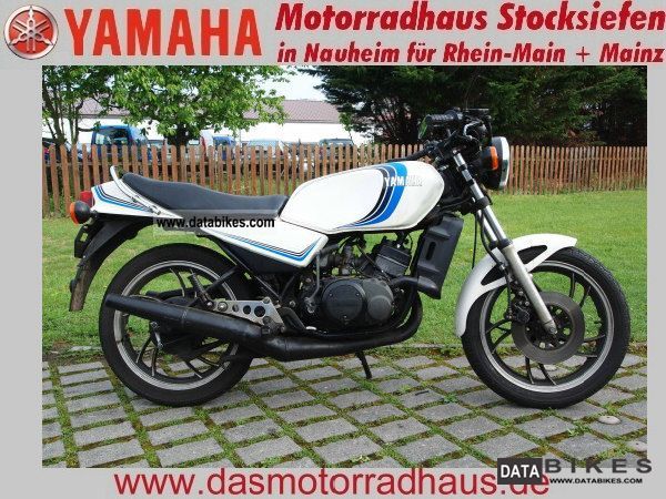 1986 Yamaha  RD250LC Motorcycle Naked Bike photo