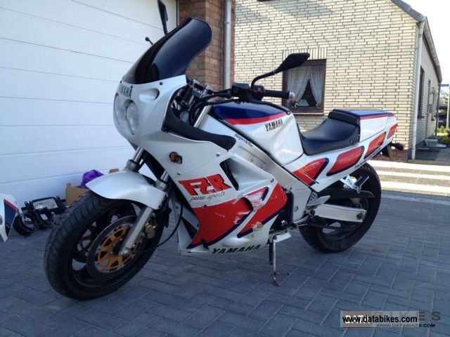 1996 Yamaha  FZR 1000 Motorcycle Sports/Super Sports Bike photo