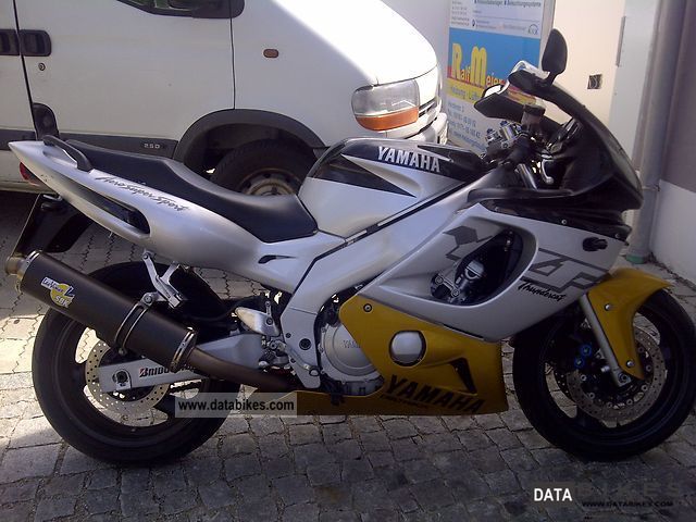 2000 Yamaha  YZF 600 R Thundercat Motorcycle Sports/Super Sports Bike photo