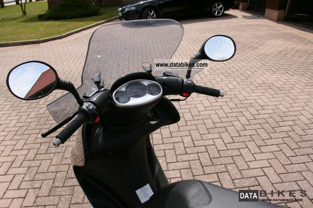 2007 Yamaha  Majesty Motorcycle Scooter photo