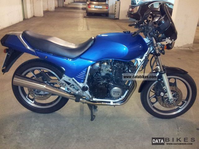 1984 Yamaha  XJ 600 Motorcycle Tourer photo