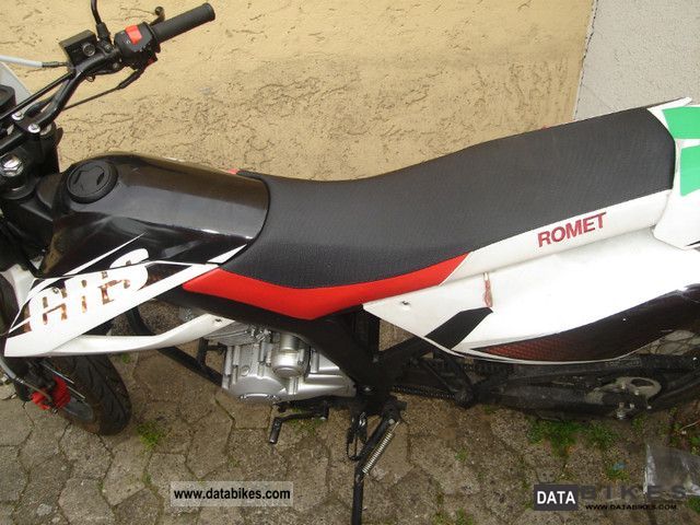 2010 Other  Romet Motors Motorcycle Super Moto photo