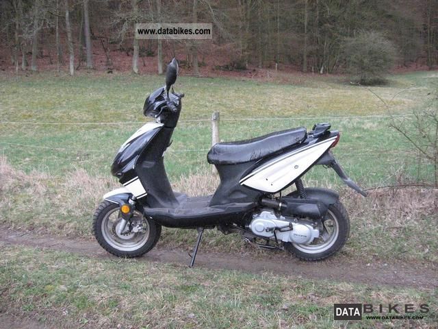 2008 Other  Yiying YY50QT-6 Motorcycle Scooter photo