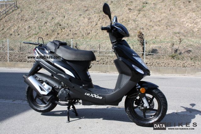 2011 Luxxon Uno 45 also as a moped 25 km / h